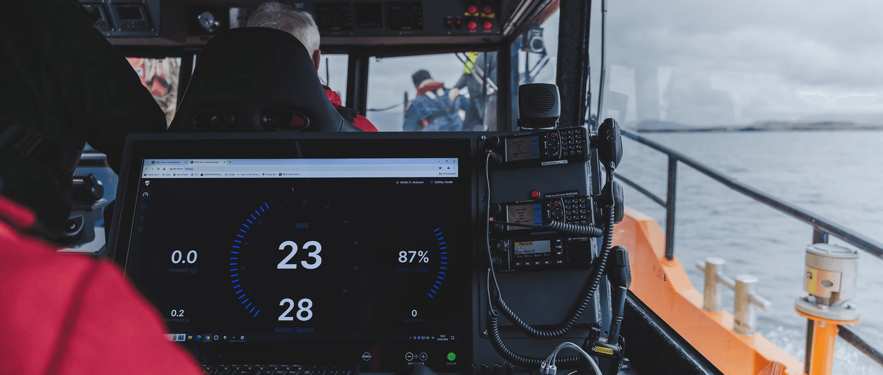 Reducing vessel carbon emissions with IMAS Helm